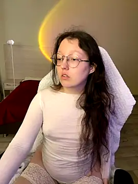 emigooflordXD online show from 09-17-25, 08:38