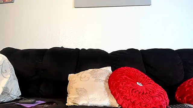 Snapshot of yiauana chatting on 03-07-25, 05:51 yiauana online show from 03-07-25, 05:51