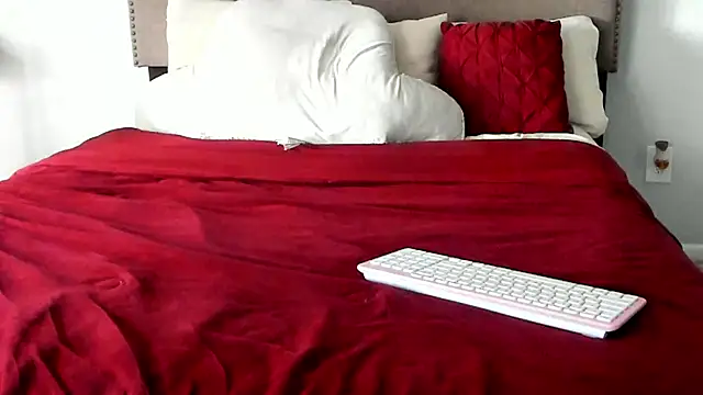 Snapshot of yiauana chatting on 09-23-25, 02:53 yiauana online show from 09-23-25, 02:53