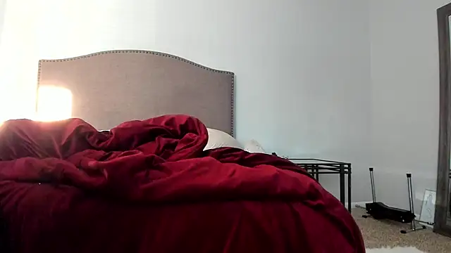 Snapshot of yiauana chatting on 09-27-25, 01:05 yiauana online show from 09-27-25, 01:05