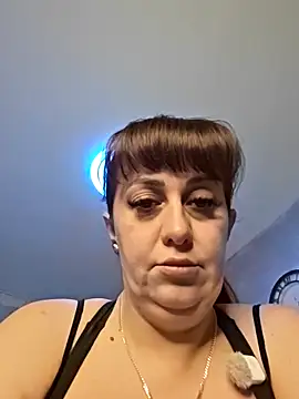 AvaLloyd online show from 01-08-26, 03:31