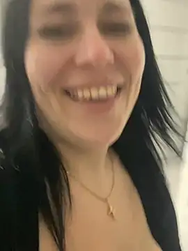 Snapshot of CuteNata chatting on 02-07-25, 02:58 CuteNata online show from 02-07-25, 02:58