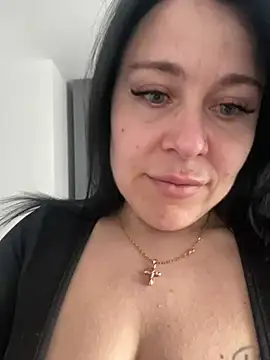 Snapshot of CuteNata chatting on 03-08-25, 11:48 CuteNata online show from 03-08-25, 11:48