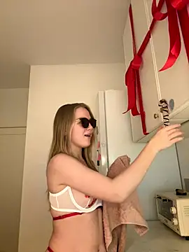 Little Forest ELF online show from 12-15-25, 01:37