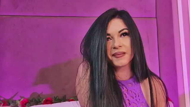 EmilyColle  online show from 03-01-25, 08:13