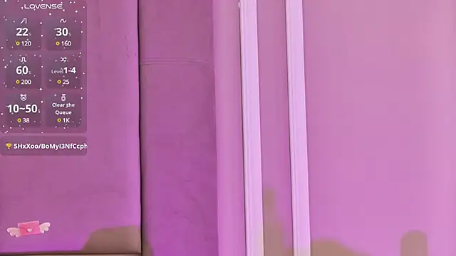 EmilyColle  online show from 03-20-25, 08:20