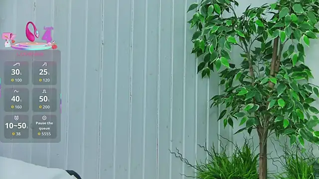 Snapshot of EmilyColle_ chatting on 01-14-26, 07:52 EmilyColle online show from 01-14-26, 07:52