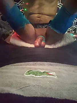 Snapshot of Sir-meltsclearrockzalot chatting on 12-20-25, 08:05 Sir-meltsclearrockzalot online show from 12-20-25, 08:05