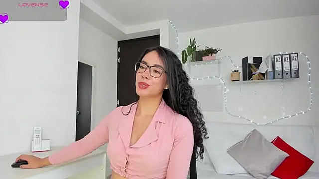 Snapshot of susana_monroy chatting on 06-25-26, 07:07 susana monroy online show from 06-25-26, 07:07