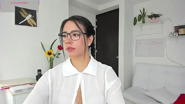Snapshot of susana_monroy chatting on 07-23-26, 06:39 susana monroy online show from 07-23-26, 06:39