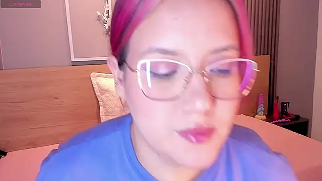 sweet--emily online show from 11-27-25, 03:30