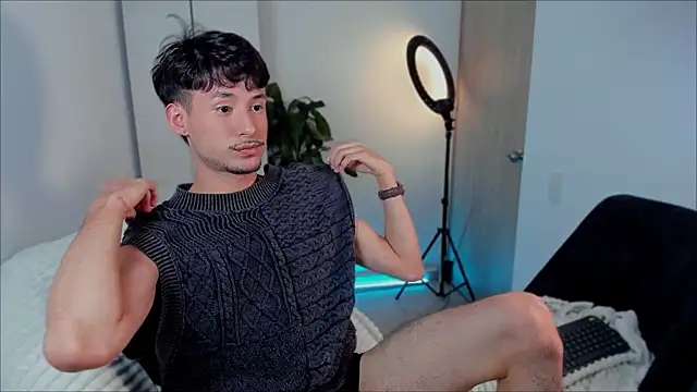 dimitri targaryen online show from 12-28-24, 02:43