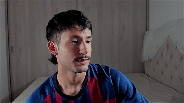 dimitri targaryen online show from 04-21-26, 01:50