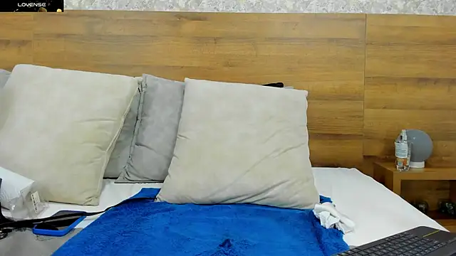 Snapshot of nicolaskan chatting on 01-16-25, 04:39 nicolaskan online show from 01-16-25, 04:39