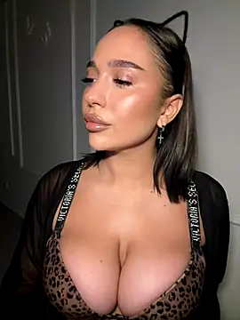 CardiSweetBaby online show from 09-23-25, 04:54