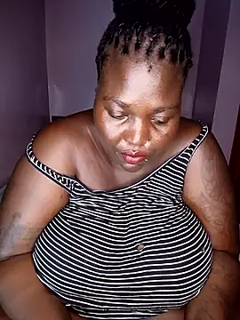 Snapshot of African_Bigass chatting on 06-03-26, 02:19 African Bigass online show from 06-03-26, 02:19
