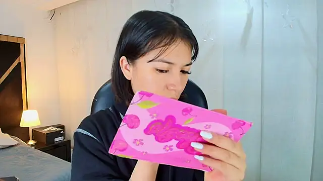 lina bedoya  online show from 02-17-26, 11:50