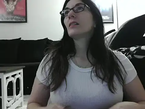 CrystalLakeXO online show from 01-16-25, 09:05