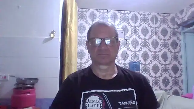 Snapshot of coryassman chatting on 05-17-26, 11:34 coryassman online show from 05-17-26, 11:34