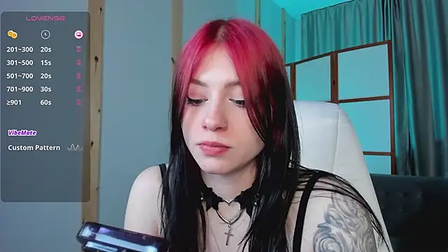 Snapshot of arielabradberry chatting on 02-11-25, 07:38 arielabradberry online show from 02-11-25, 07:38