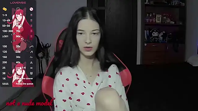 Snapshot of Miya_Dream_UKR chatting on 02-13-26, 10:39 Miya Dream UKR online show from 02-13-26, 10:39