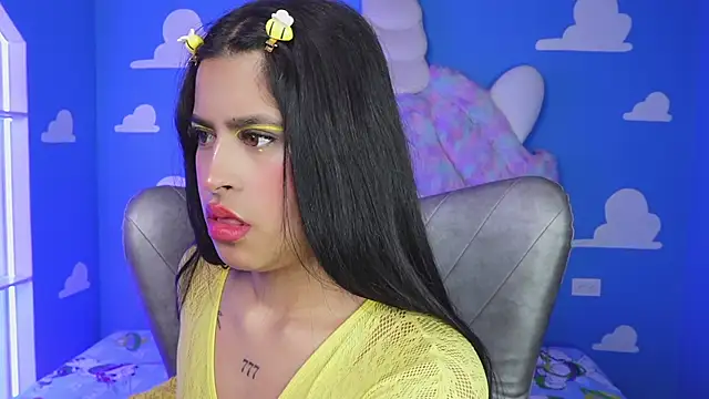 miss romyna online show from 11-26-25, 11:00