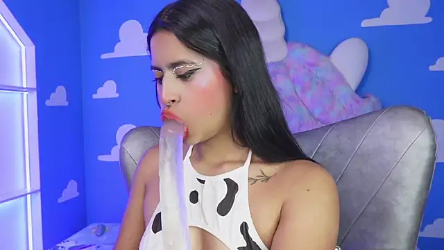 miss romyna online show from 12-19-25, 11:06