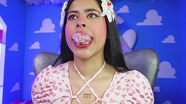 miss romyna online show from 04-18-26, 11:03