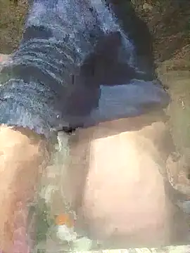 lovesuna online show from 02-17-25, 07:21