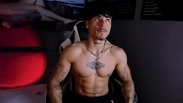 Thomas Fit1 online show from 04-17-26, 05:49