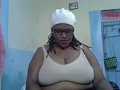 Snapshot of sexy_bigboobss chatting on 09-17-25, 07:48 sexy bigboobss online show from 09-17-25, 07:48