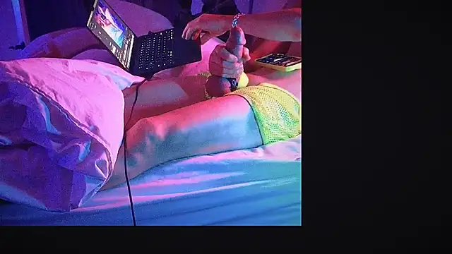 YouLikeBigDick9 online show from 03-13-25, 07:53