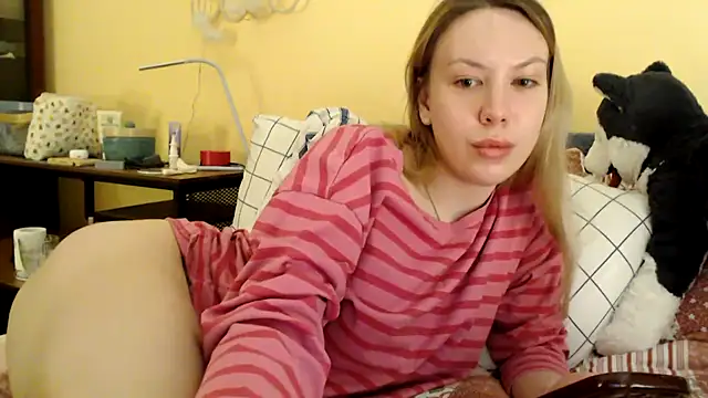 Scarlettford online show from 02-09-25, 04:07