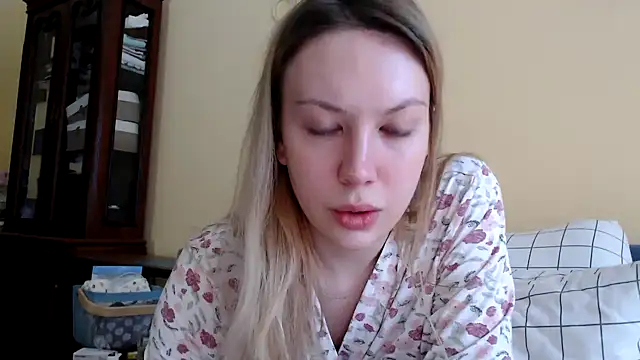 Scarlettford online show from 02-20-25, 10:59