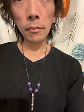 Katakuriko-Denpun online show from 10-26-25, 01:17