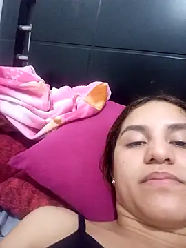 AnthonelaDuque online show from 02-12-25, 02:45