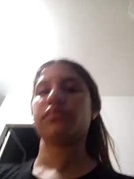 AnthonelaDuque online show from 02-21-25, 01:22