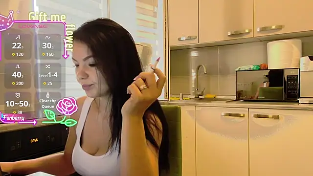 Snapshot of alisoncassie chatting on 09-10-25, 04:56 alisoncassie online show from 09-10-25, 04:56