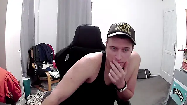 PKrisztian online show from 04-20-26, 08:10