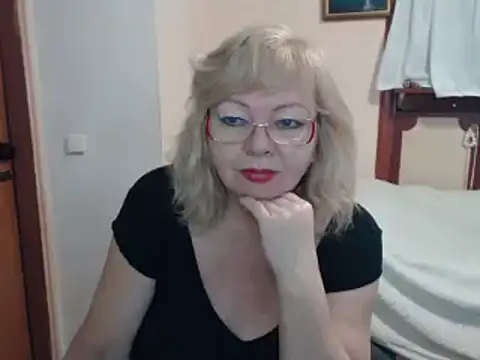 EvelynLoveShy online show from 12-25-24, 08:18