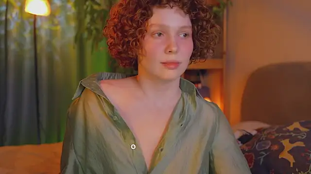 Snapshot of _lightmyfire chatting on 01-12-26, 06:13 lightmyfire online show from 01-12-26, 06:13