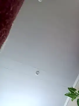 Lee Nell online show from 12-21-24, 05:03