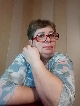 Lee Nell online show from 02-12-25, 02:14