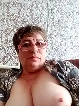 Lee Nell online show from 03-10-25, 06:16