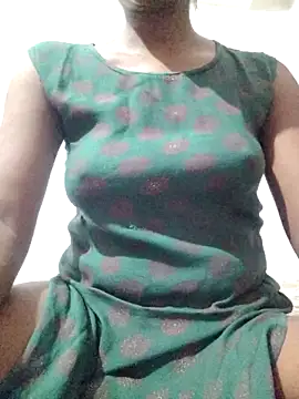 Snapshot of rituporna2004 chatting on 09-28-25, 05:29 rituporna2004 online show from 09-28-25, 05:29