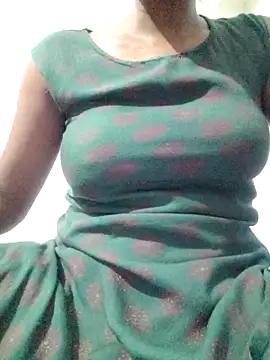 rituporna2004 online show from 04-12-26, 04:39