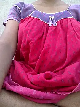 Snapshot of rituporna2004 chatting on 06-17-26, 01:30 rituporna2004 online show from 06-17-26, 01:30