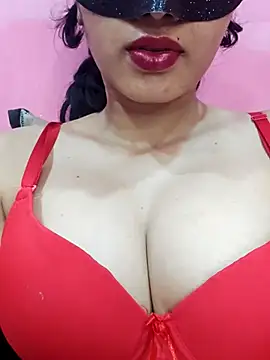 Snapshot of Sona_Baby_3 chatting on 02-18-26, 12:39 Sona Baby 3 online show from 02-18-26, 12:39