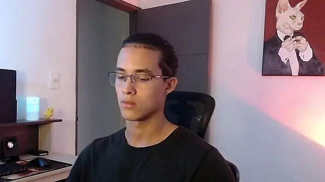 Snapshot of alejo_x3 chatting on 02-15-25, 10:42 alejo x3 online show from 02-15-25, 10:42