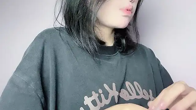 Snapshot of Baenee chatting on 02-01-26, 05:11 Baenee online show from 02-01-26, 05:11